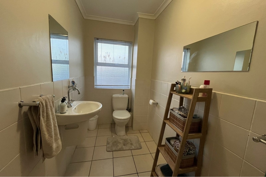 2 Bedroom Property for Sale in Wellington North Western Cape